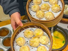 -馋三尺蟹粉小笼(人民广场店)