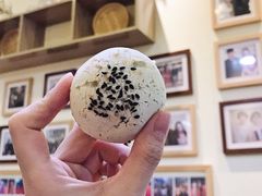 弹蜜豆麻薯球-啊噗吐呦现场烘焙(麦凯乐店)