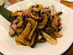 黑胡椒牛油蘑菇-苏梅花园(群星城店)