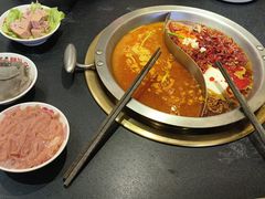 -沸炉重庆老火锅(军事博物馆店)