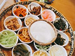 -包整·丝娃娃(一览甲秀楼风景店)