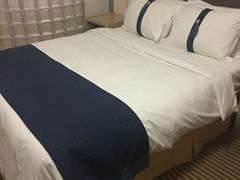 -上海南汇嘴大堤酒店