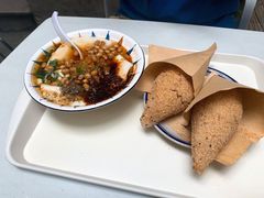 -正南齐北·老街糯米团(洪崖洞店)