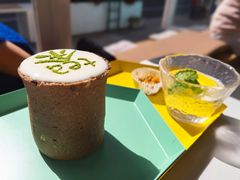 手工奶盖茶-茶是一枝花泡茶店