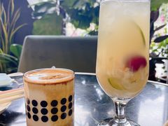 -chenity  cafe