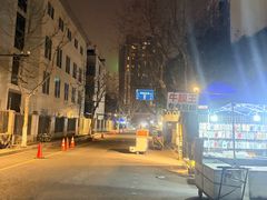 -吴山路夜市