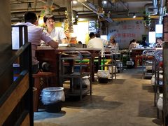 大堂-钢管厂歆瑞源油卤串串香(春熙路太古里店)