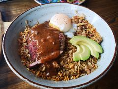 黑椒牛肉低温蛋牛油果饭-LYFATTI 莱芙缇(赣水路店)