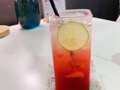 果梅苏打-小涵家蛋糕·咖啡(金山湖花园店)