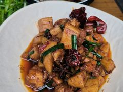 -隔壁老王·家常云南菜(花巷店)