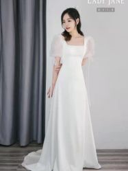 -Lady  Jane高端婚纱礼服馆
