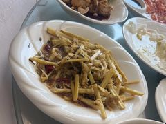 -天乐农家鱼头王(天目湖店)