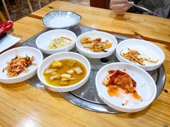 -24 新村雪浓汤(长白山烤肉店)