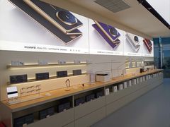 -华为授权体验店(中山公园来福士)