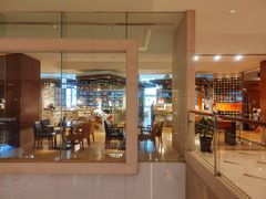 -怡咖啡海鲜自助餐厅(浦东香格里拉店)