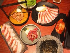 -山之屋炭火烧肉·生啤畅饮(大朗万科中央公园店)