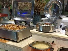 -金滏山烤肉·海鲜·火锅自助餐厅(襄阳万达店)