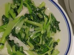 -八府香鸭·啫啫煲(华山路店)