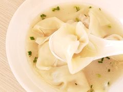 清汤抄手-艾麻子奶汤面(文星街店)