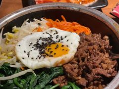 石锅牛肉拌饭-九畋町和牛黑牛烤肉料理(三里屯3·3大厦店)