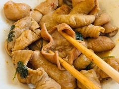 -彭记铁锅肥肠(东四总店)