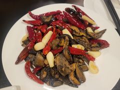 见手青又嫩又鲜-南蛮子(进贤路店)