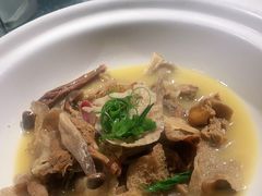 -巢爷老味(东方红店)