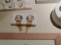 -LADY FAFA(巨鹿路陕西南路路口店)