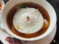 长寿面-杭州西子湖四季酒店·金沙厅