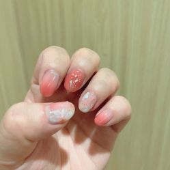 -吉吉靓甲美睫