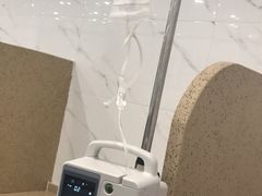 -伟伟宠物医院·CT影像中心·瑞派犬猫综合性门诊(汉口总院)