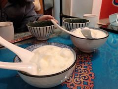 -一个勺子新疆锡伯主题私房菜(红墙巷49号院店)