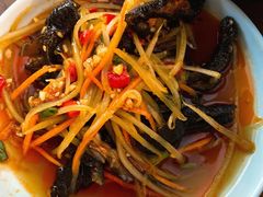 麻辣无骨鸡爪-三生小馆(亭知路店)