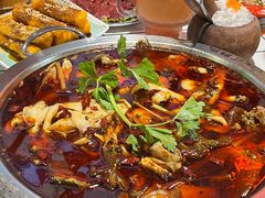 -蛙一刀·麻椒鱼火锅(金仙桥店)