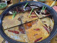 -正南齊北重庆老火锅(光华村直营店)