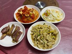 -天乐农家鱼头王(天目湖店)
