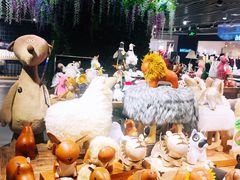 -LOL原创生活概念店(K11购物艺术中心店)