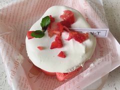 爆款红丝绒奶盖蛋糕-西檬树SIMON·T轻奢蛋糕(大东方Max店)