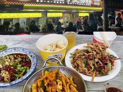 -江城燕子大排档(江汉路步行街店)