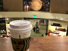 -星巴克(迪士尼小镇店)