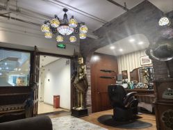 -BarberKiNG男士理发馆Barbershop