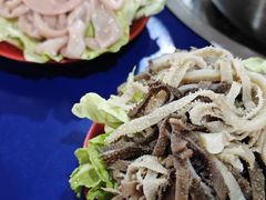-牛华周记麻辣烫起源店