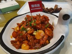 辣得跳-莲餐厅·湖北菜·藕汤是头牌(愚园路店)
