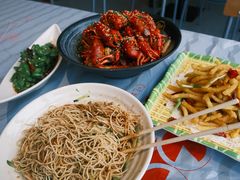 -肥肥虾庄·金牌油焖大虾(杨园滨江时代walk店)