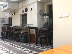 -两棵枇杷树