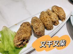 -手抄板凳江南菜(湖滨商业街店)