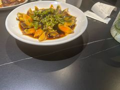 -辣尚瘾·烤鱼·新川菜(交大直营店)