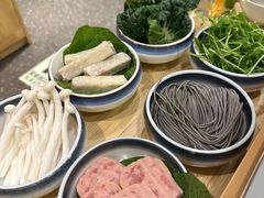 -烹然四季椰子鸡火锅(团结湖总店)