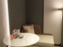 -朵兰达V酒店(长沙砂子塘地铁站店)