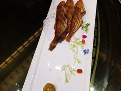-鲁班小馆(政四街店)